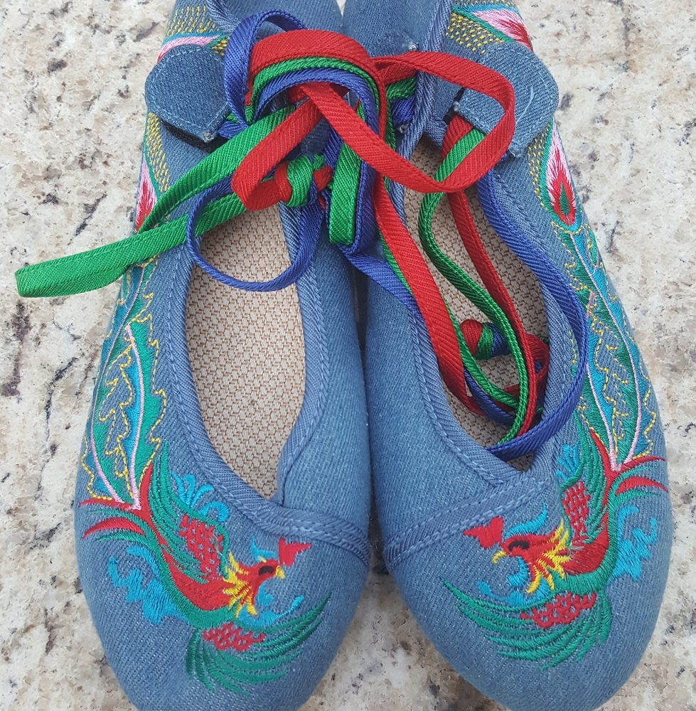 Vintage style espadrilles